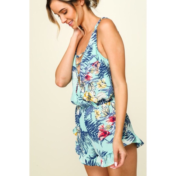 LAST ONE!! Floral Print Romper - Picture 3 of 4